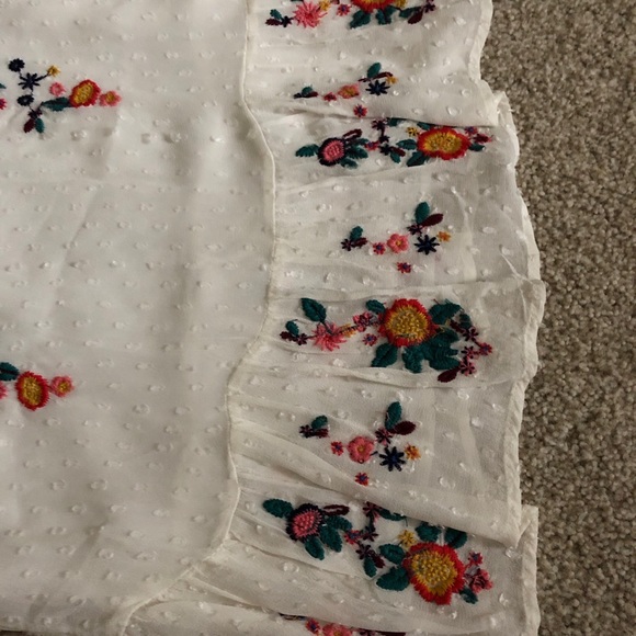 ZARA Blouse with Stitched Detail - Picture 6 of 8